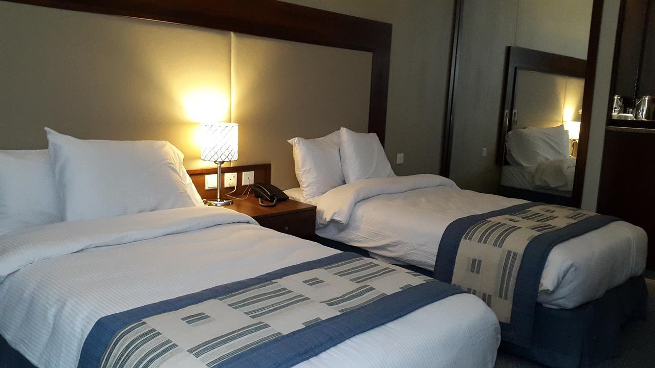 President Hotel Amman Zewnętrze zdjęcie