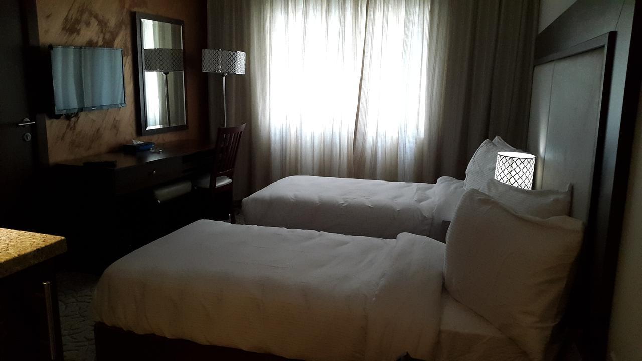 President Hotel Amman Zewnętrze zdjęcie