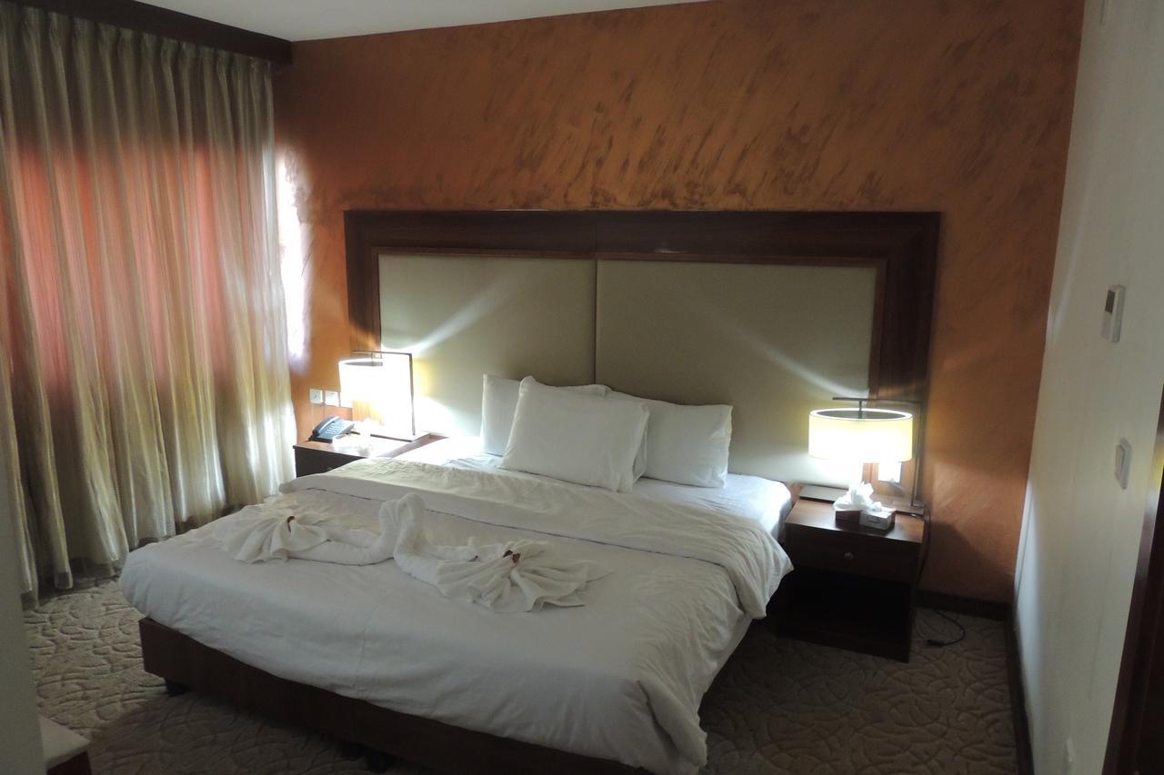 President Hotel Amman Zewnętrze zdjęcie
