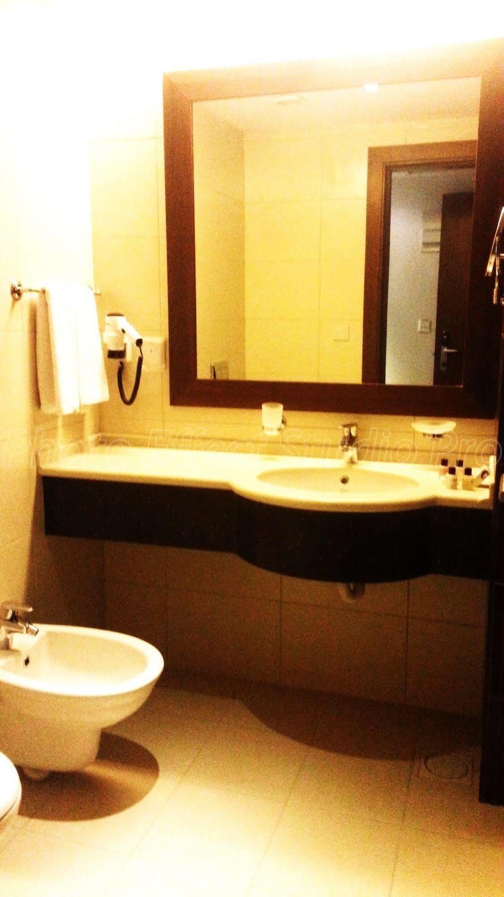 President Hotel Amman Zewnętrze zdjęcie